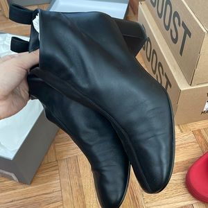 Everlane The Day Boot Black Italian Leather Ankle Booties Size 7